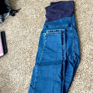 Signature Levi maternity jeans